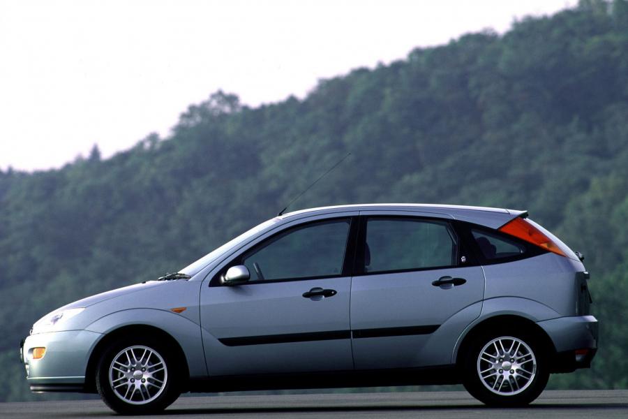  Ford Focus 1999 года  (фото 55 из 130)